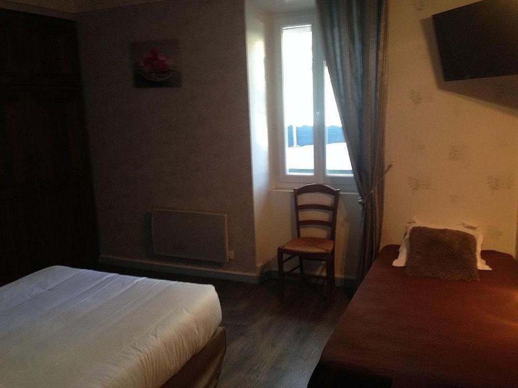 Chambre Triple avec Douche