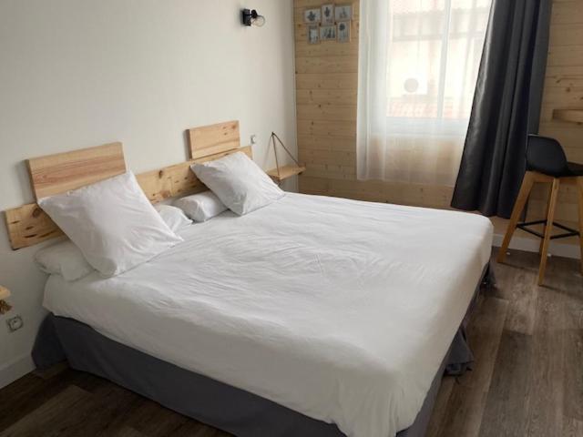 Standard Quadruple Room,1566972197:JPEG