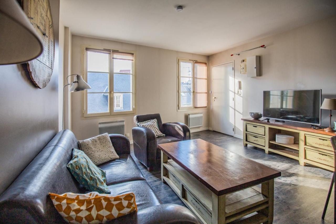 Two-Bedroom Apartment,1014121657:JPEG