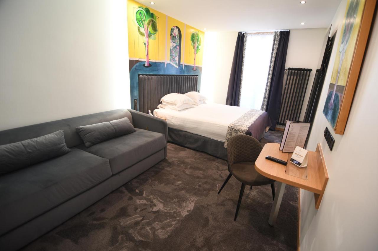 Superior Deluxe Double Room 2 extra beds available extra fees