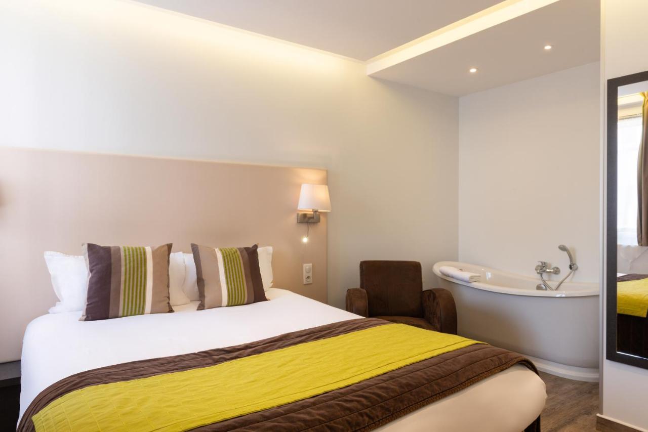 Superior Double Room Garden View