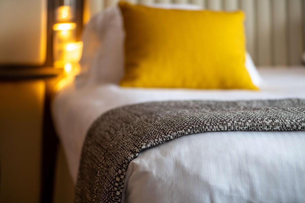 Chambre Lit Queen-Size Privilège avec Lit Simple