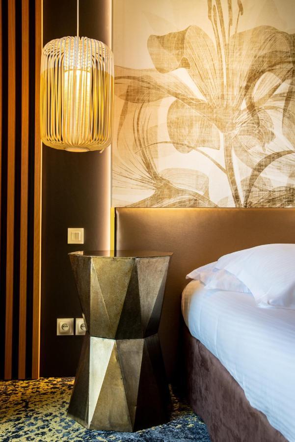 Chambre Lit Queen-Size Confort - Non-Fumeurs