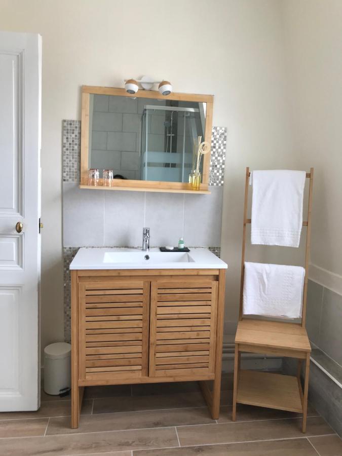 Deluxe Room,1033627394:JPEG