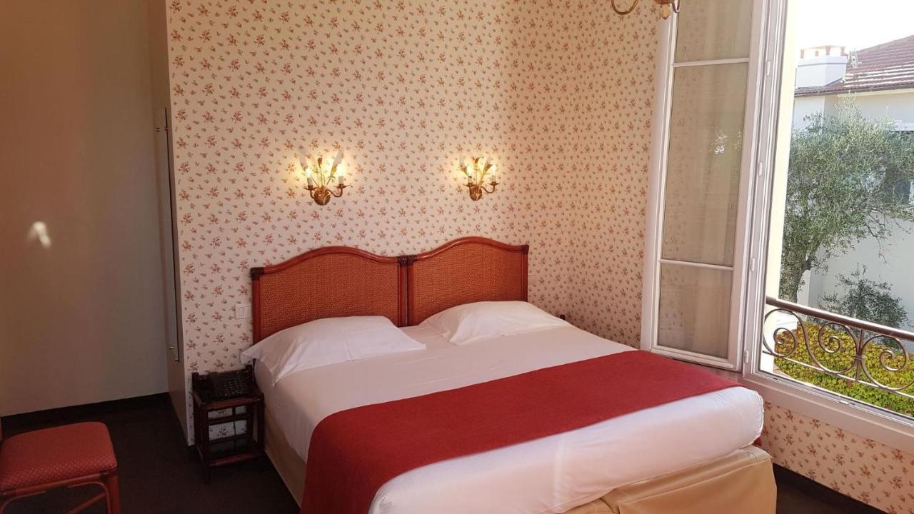 Double Room with Balcony and City View,1032758714:JPEG