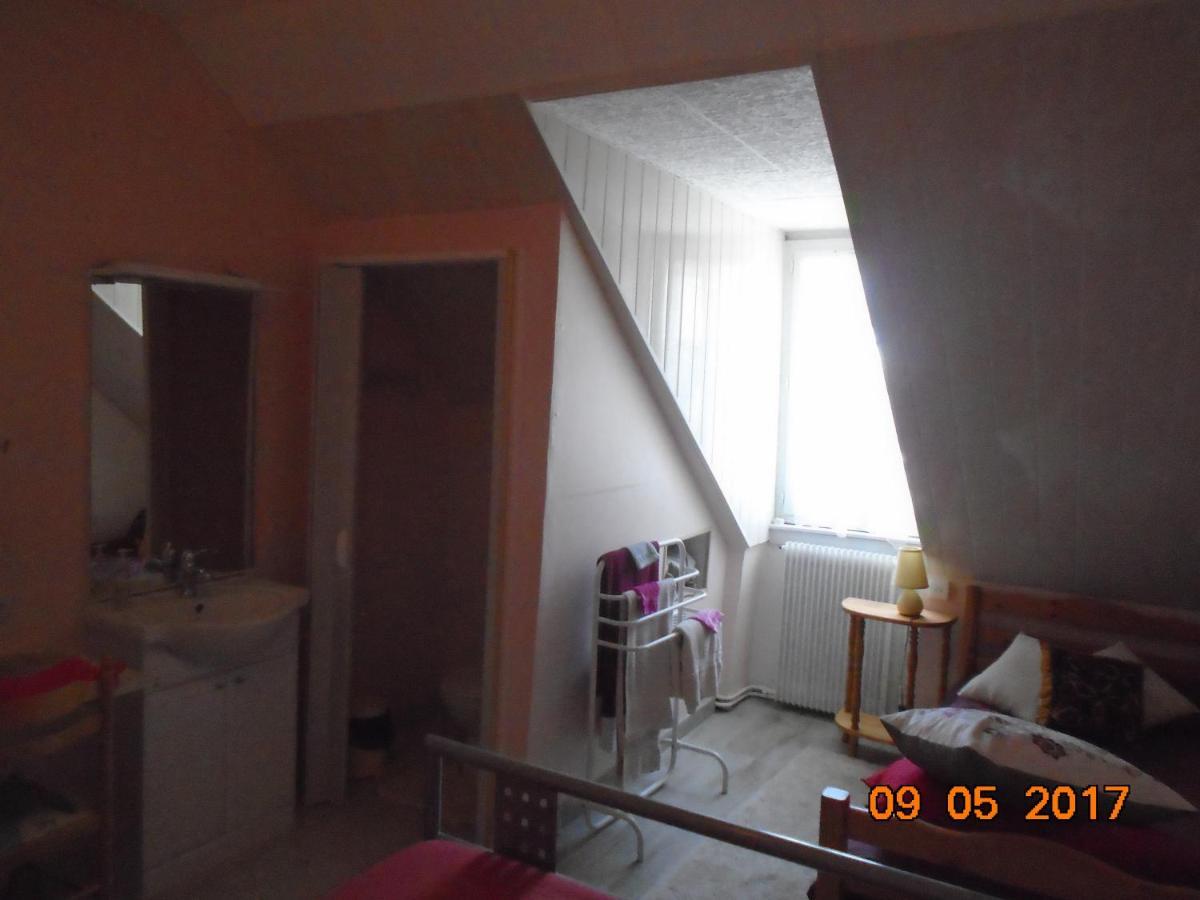 Chambre Double avec Lit d'Appoint
