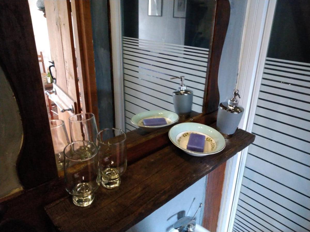 Chambre Familiale avec Salle de Bains