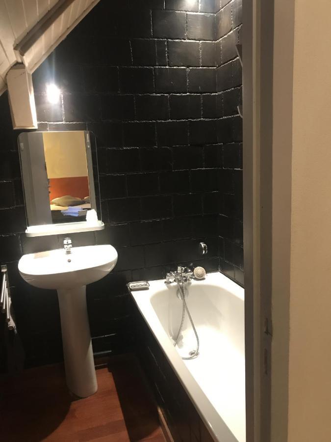 Family Room,1047644584:JPEG