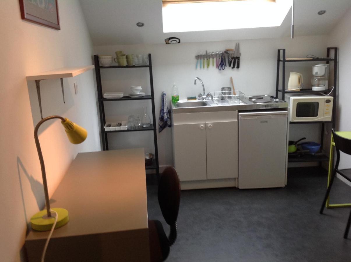 Estudio con vistas al jardín