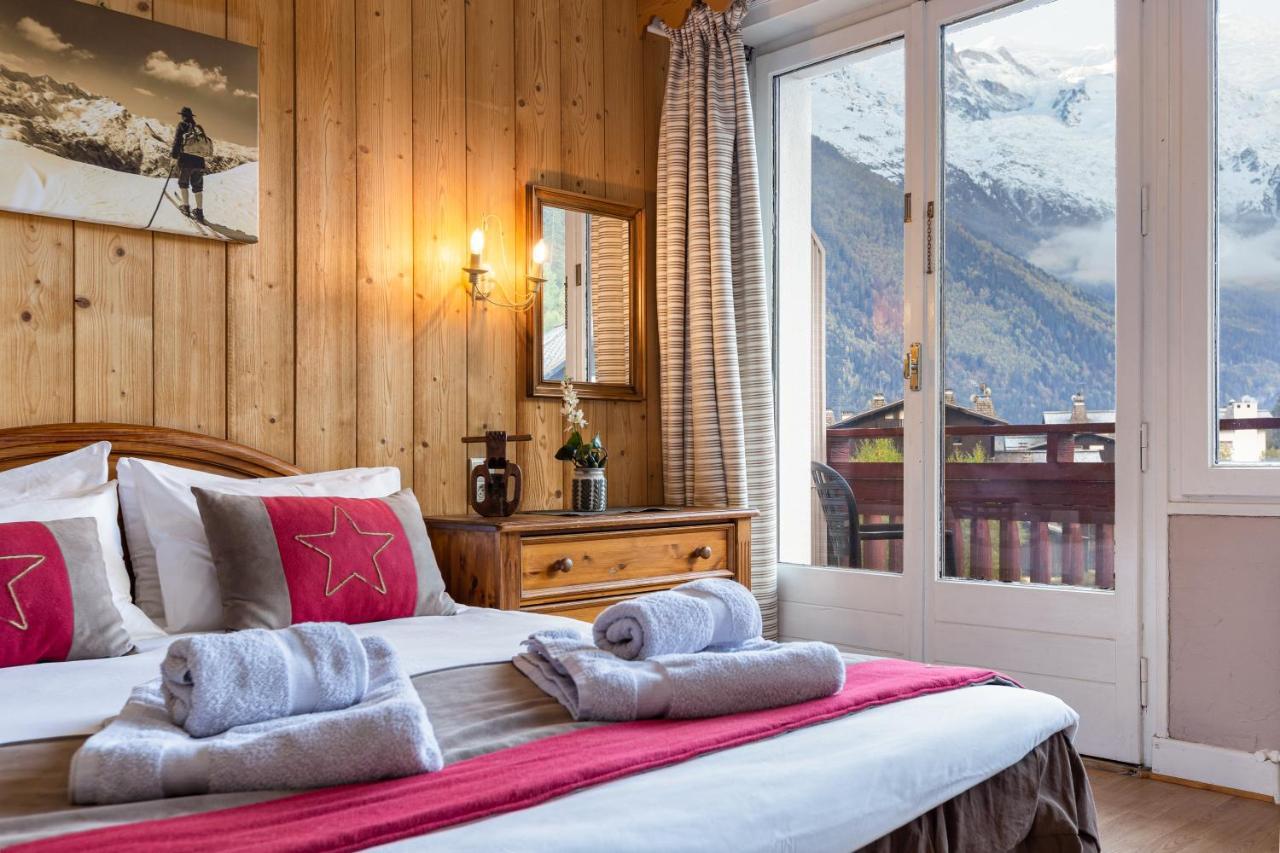 Double or Twin Room with Mont-Blanc view