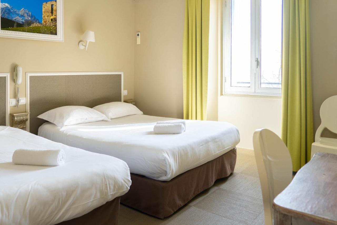 Dreibettzimmer