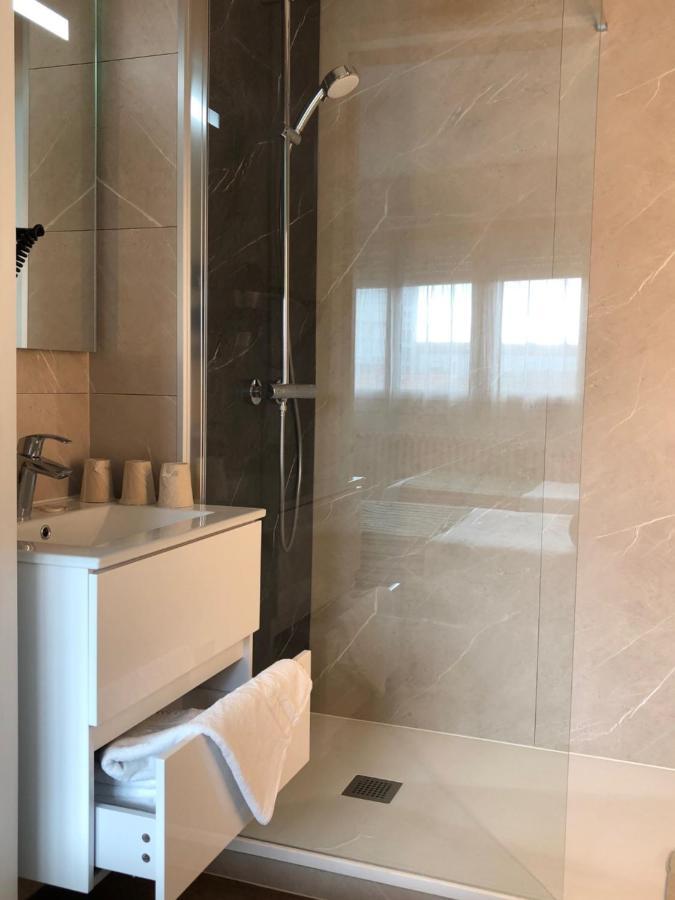 Chambre Triple avec Douche