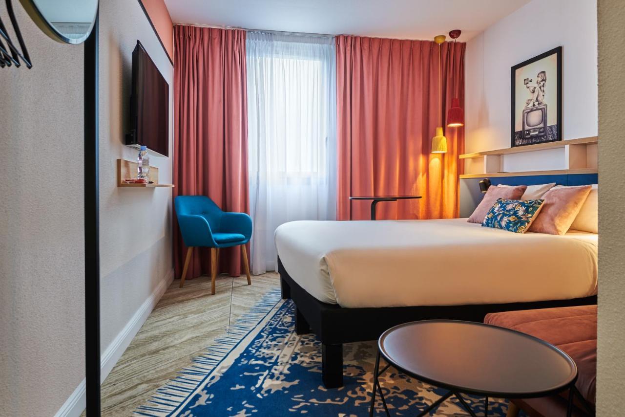 Standard Double Room Sofa Bed