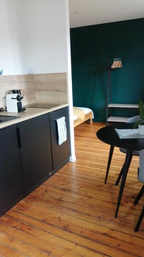 Deluxe Queen Studio