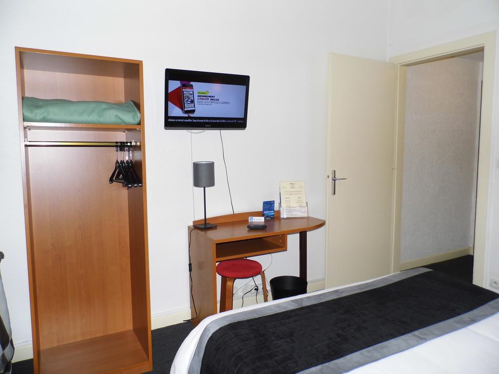 Standard Double Room,703084357:JPEG