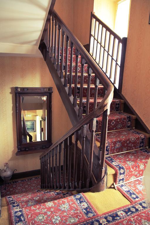 Twin Room,1653536957:JPEG