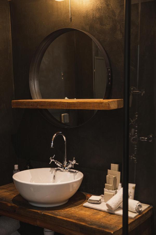 Suite,1113234330:JPEG