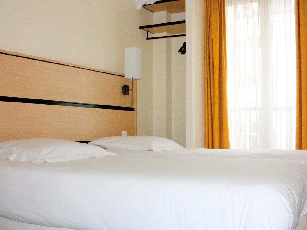 Double Room,1437113629:JPEG