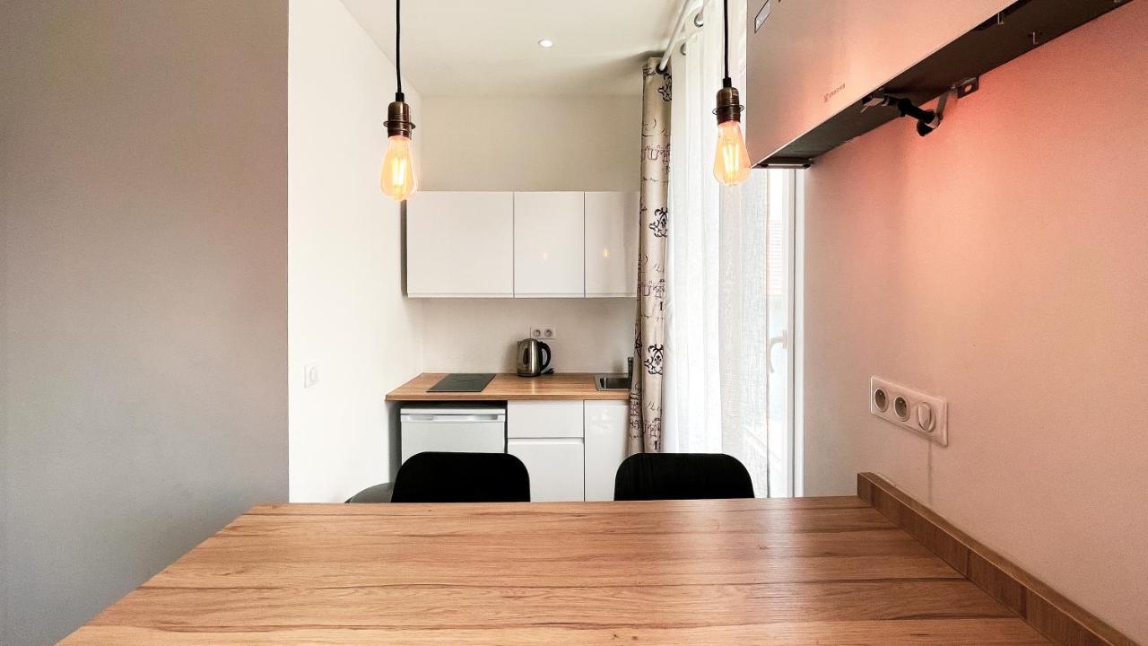 1 Bedroom Apartment 1 Double Bed 1 Sofa Bed