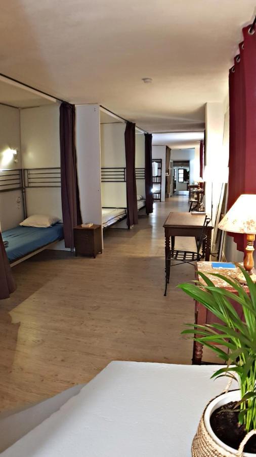 Bed 10-Bed Mixed Dormitory Room
