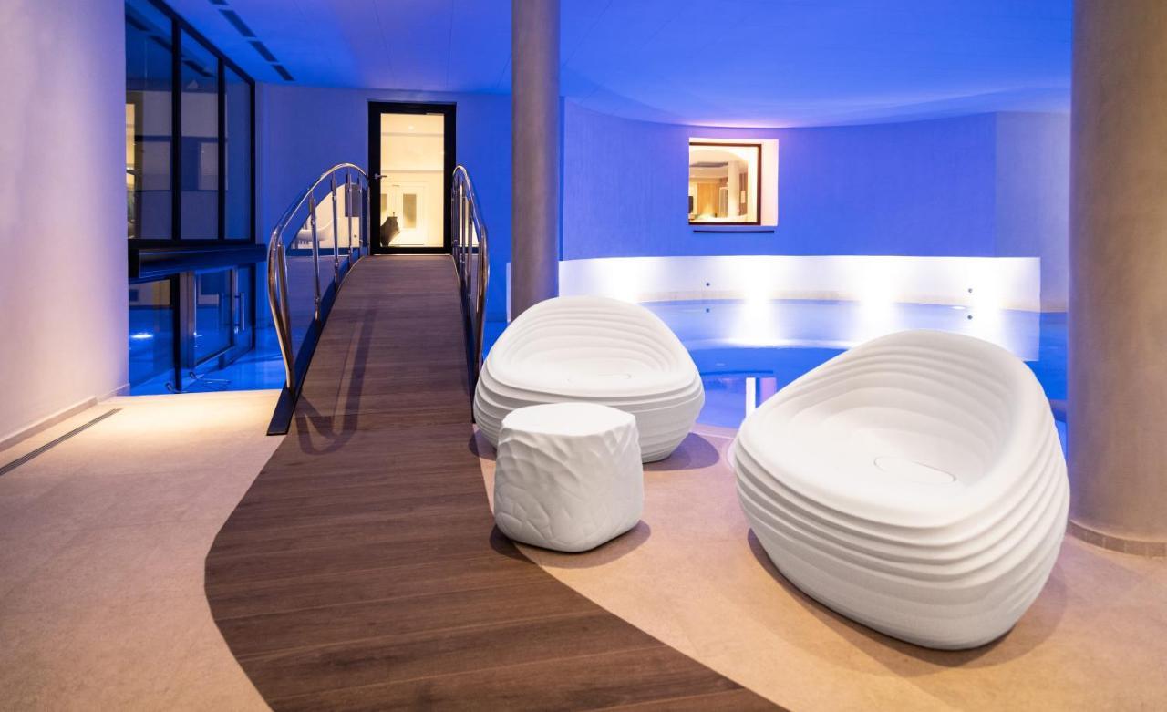 Suite avec Terrasse et Accès au Spa