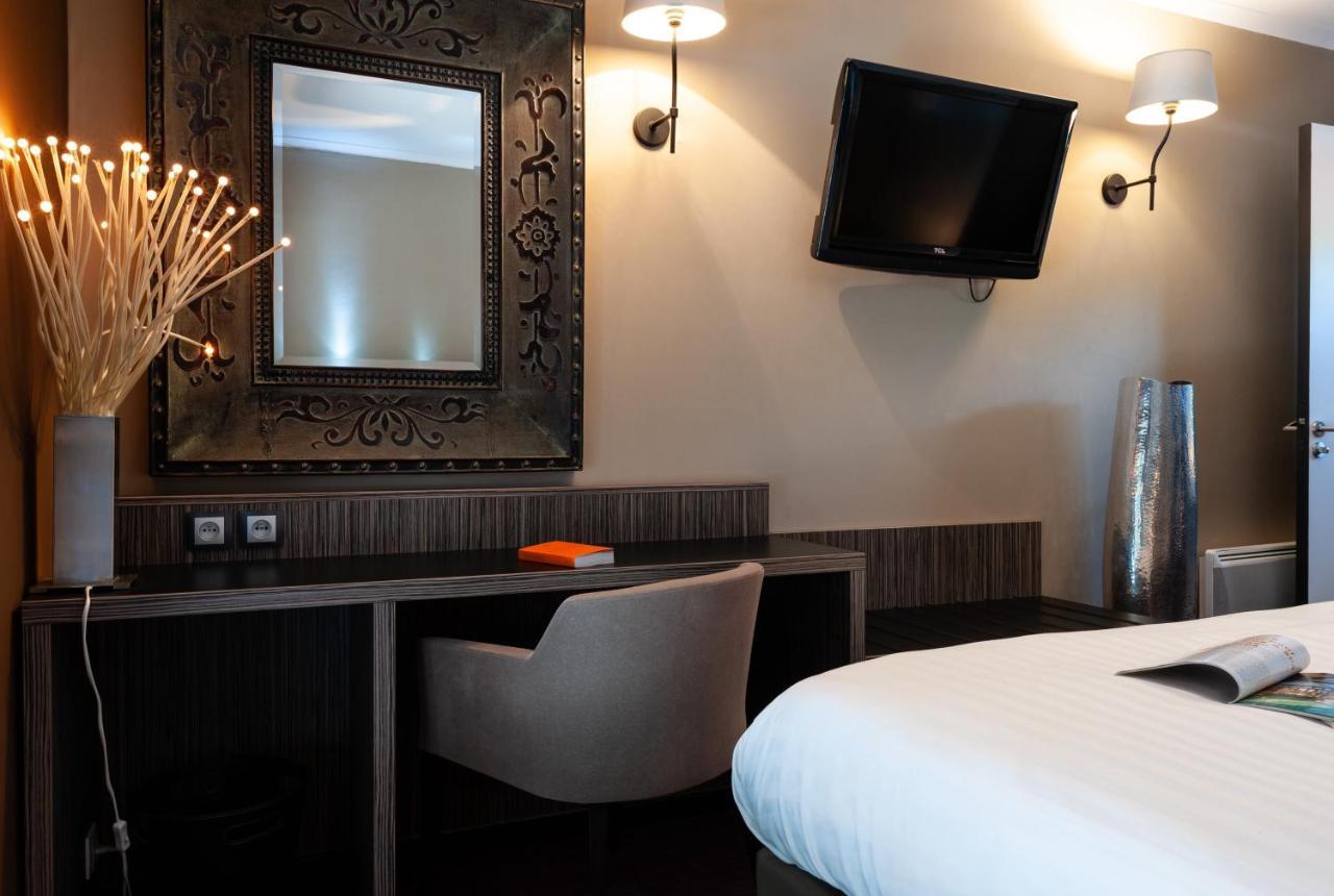 Double Room Bath