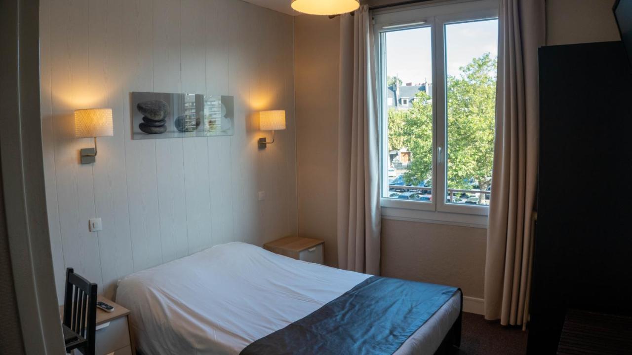 Double Room Port View