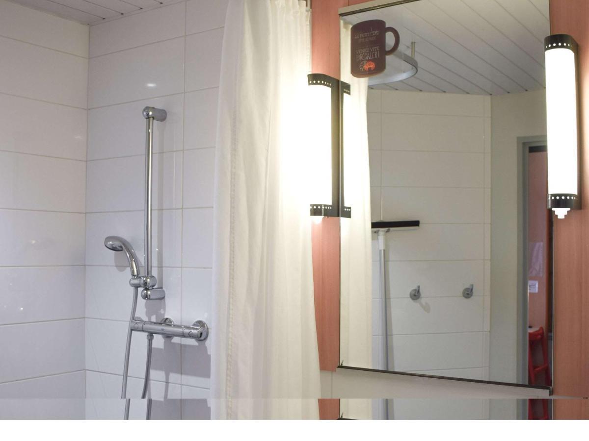 Chambre Double Standard - Accessible aux Personnes à Mobilité Réduite