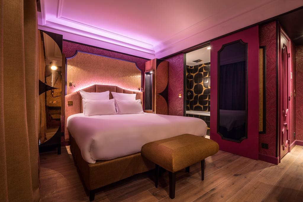Deluxe Double or Twin Room "Light my Fire"