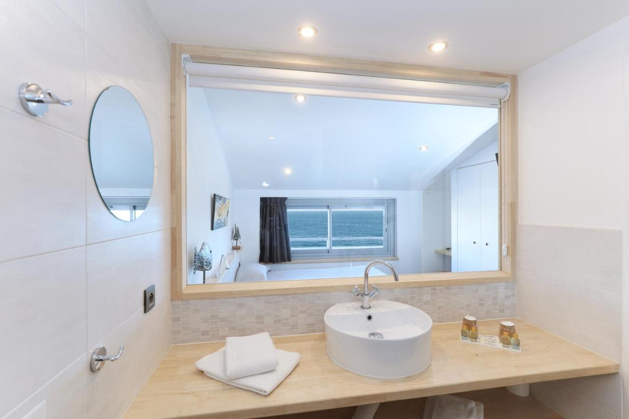 Double Room sea view window