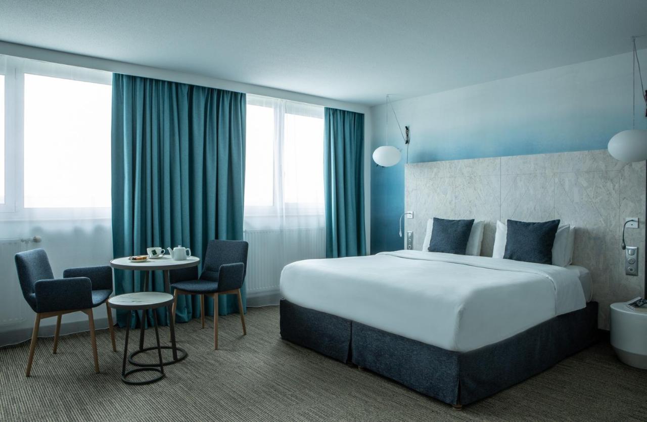Junior Suite,1704870728:JPEG