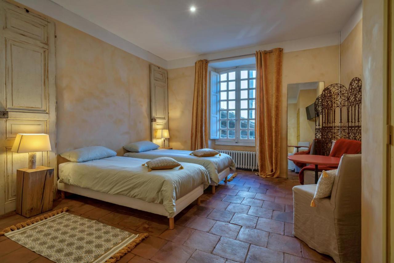 Two Connecting Double Rooms