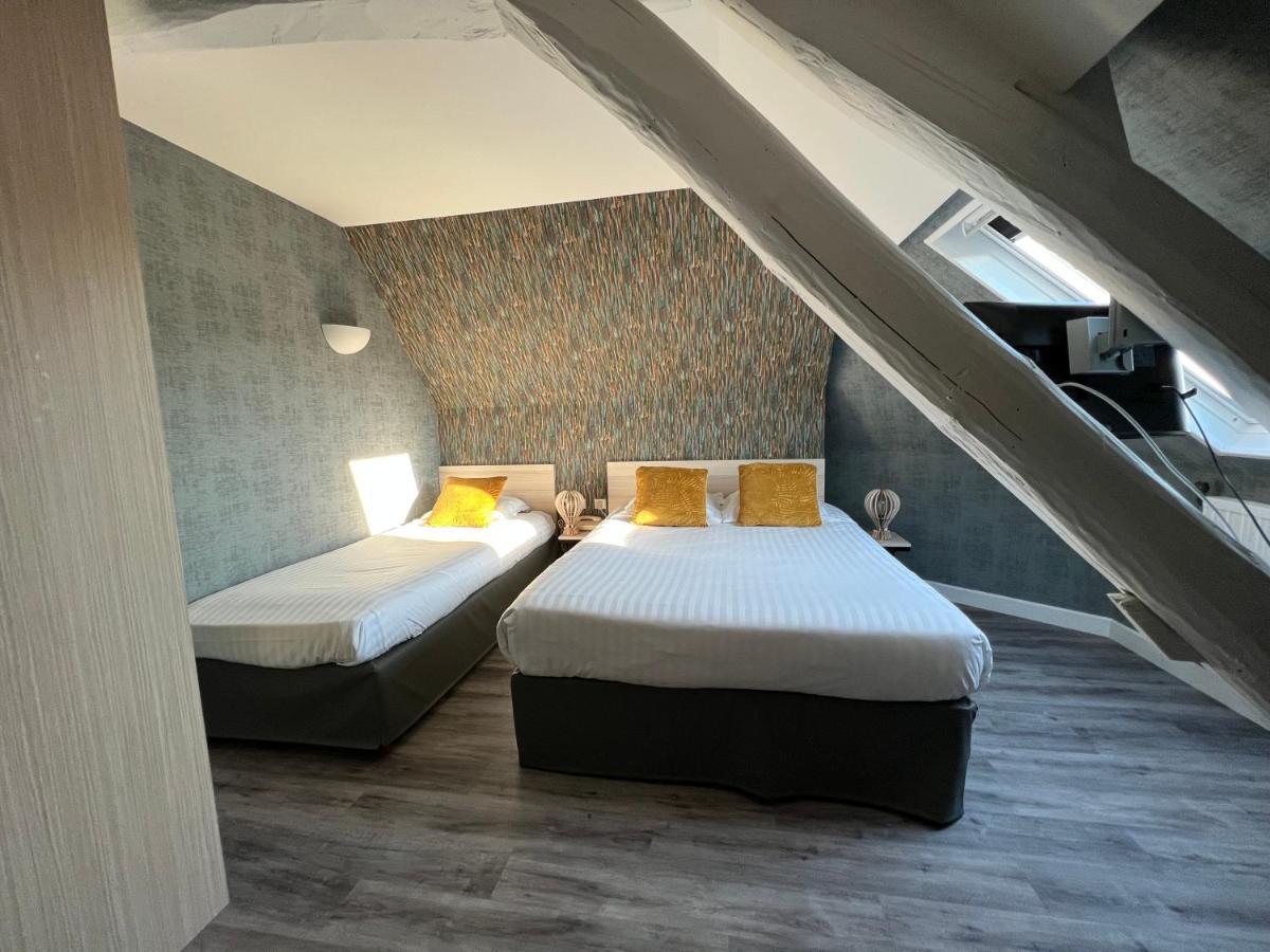 Comfort Triple Room