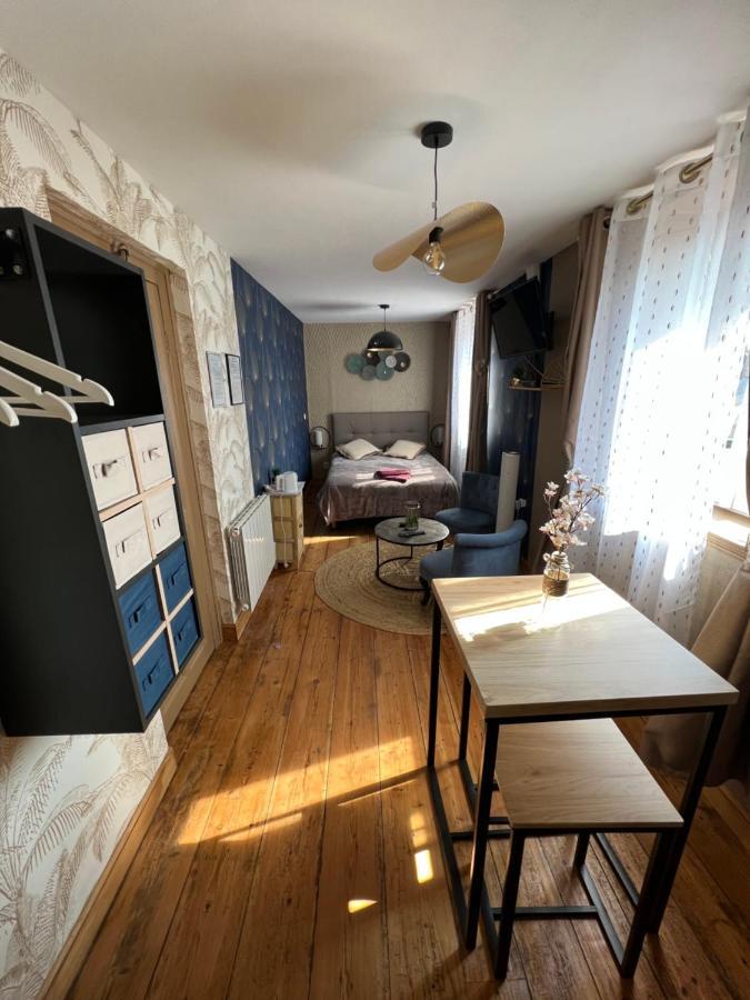 Double Room Private External Bathroom