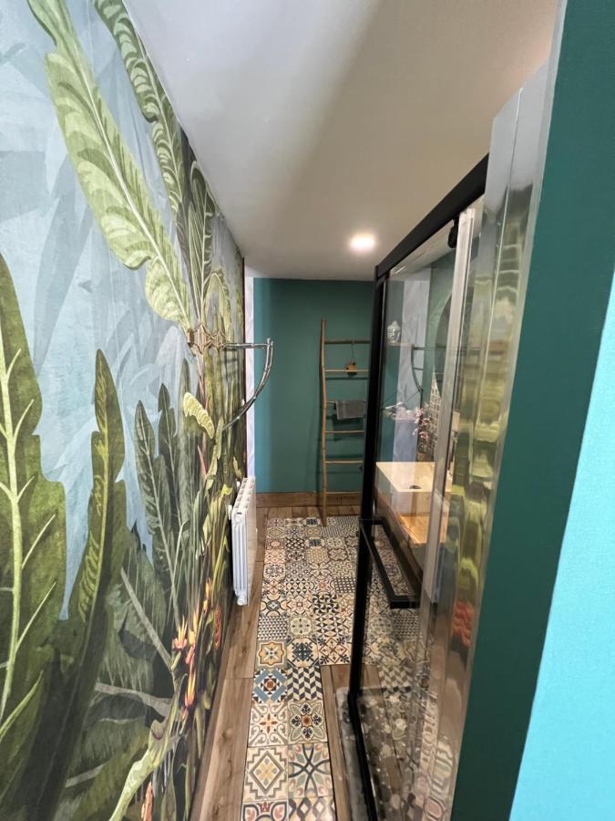 Double Room Private Bathroom