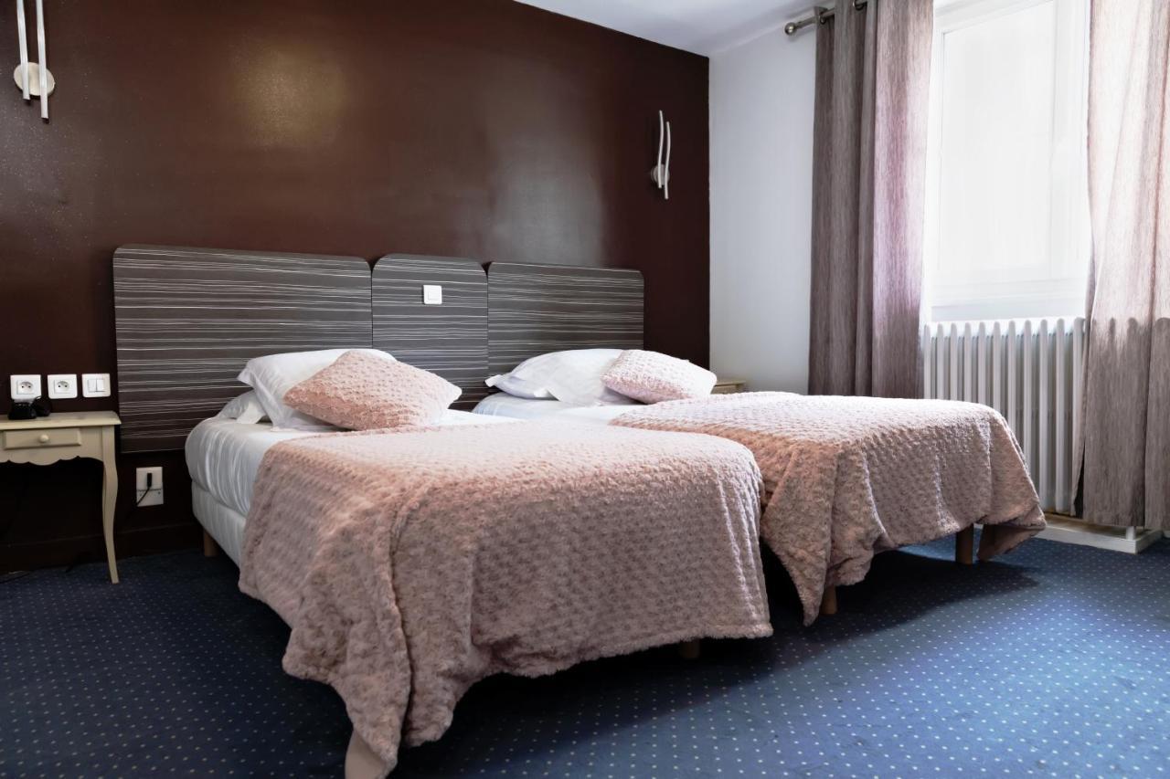 Tweepersoonskamer met 2 Aparte Bedden