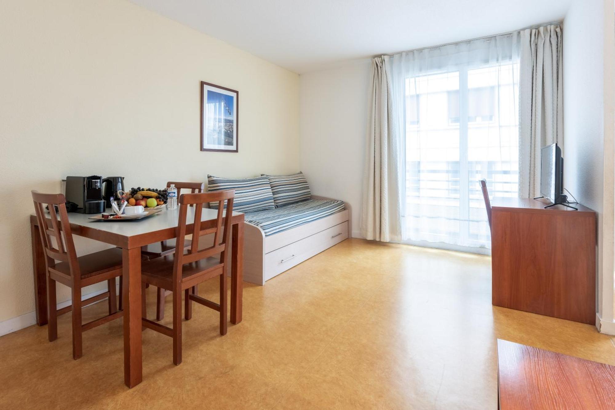 Apartment mit 1 Schlafzimmer (4 Erwachsene)