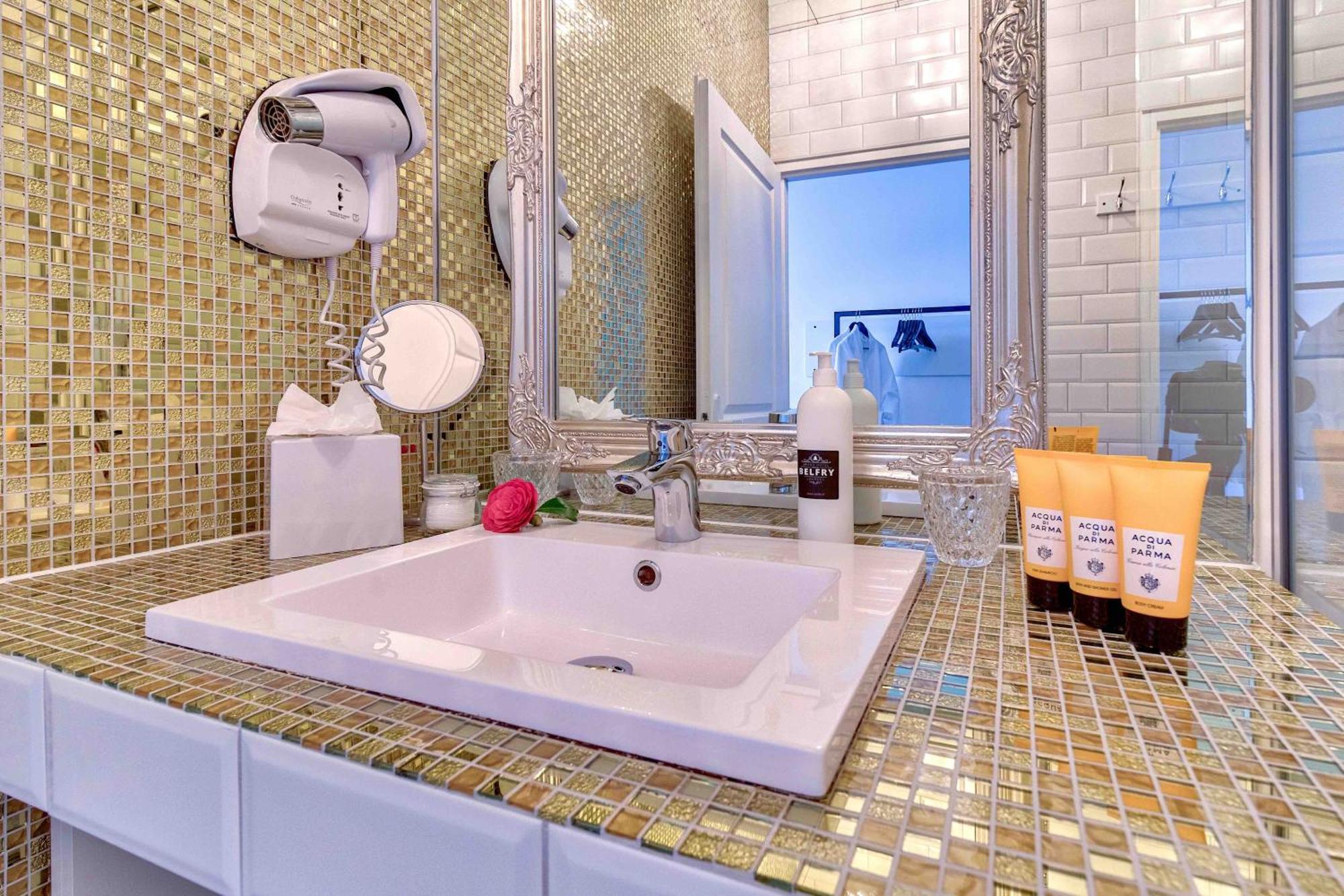 King Room with Free Spa access,1662391917:JPEG