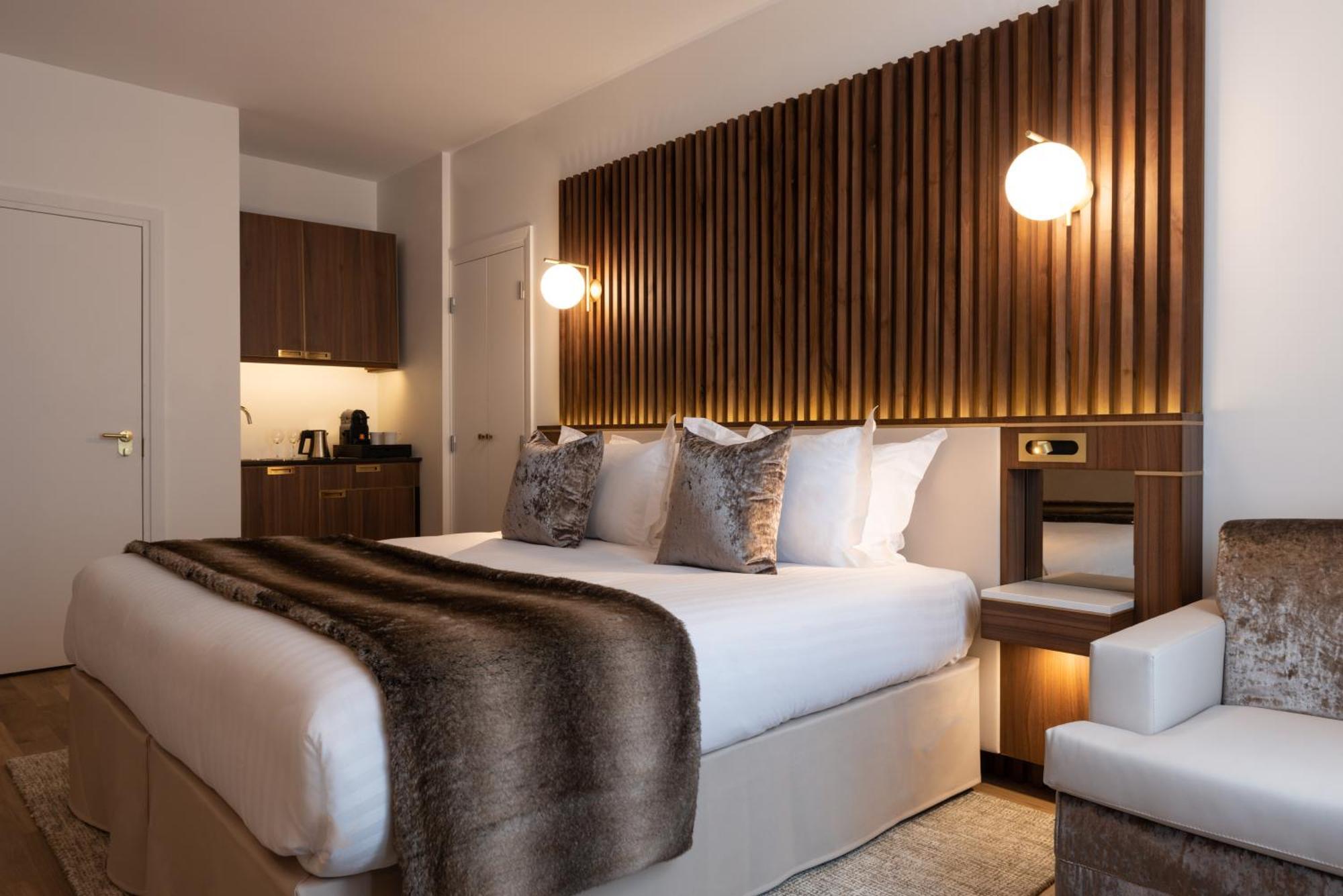 Deluxe Double or Twin Room,1432584025:JPEG