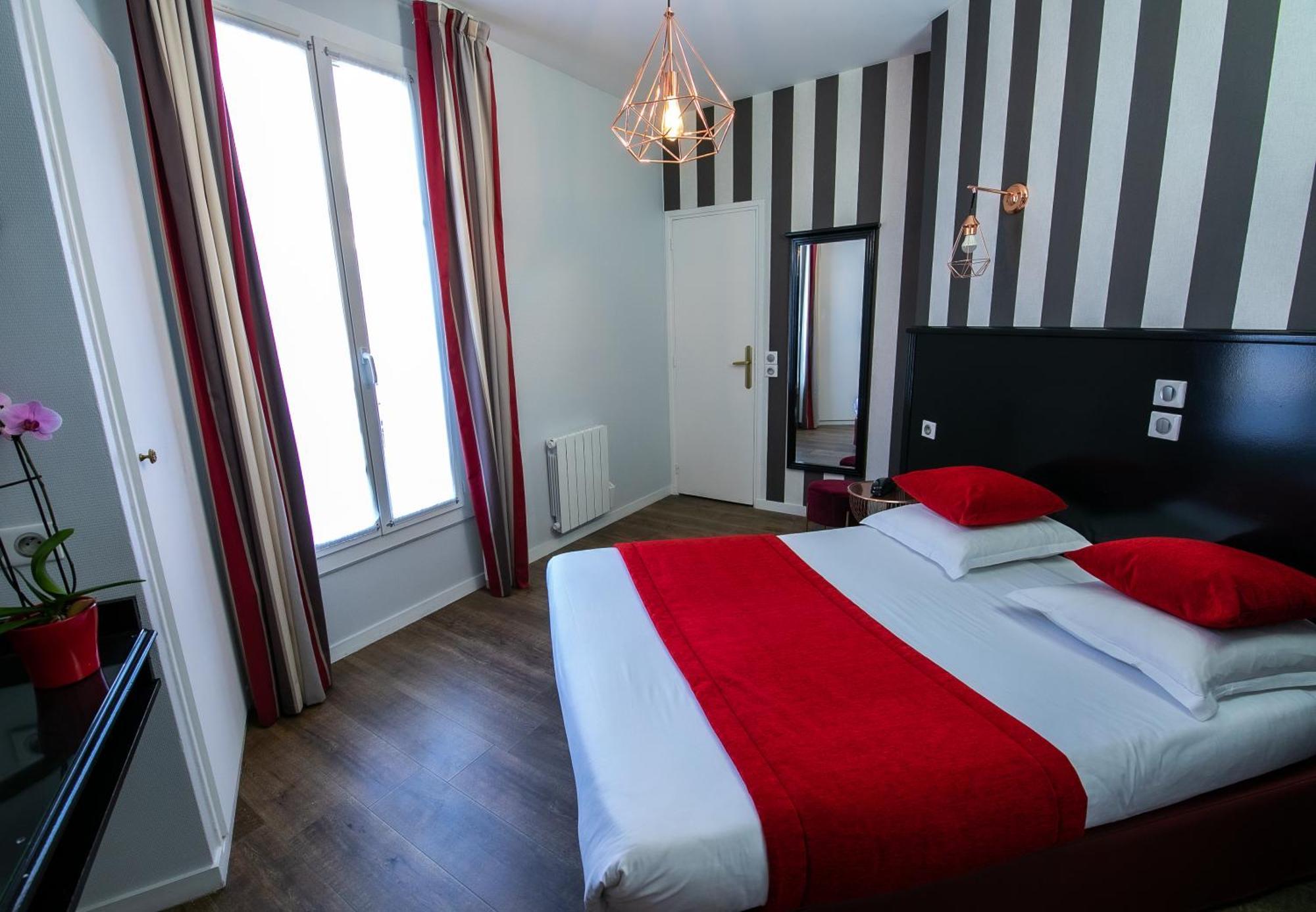 Standard Double Room,1208562610:JPEG
