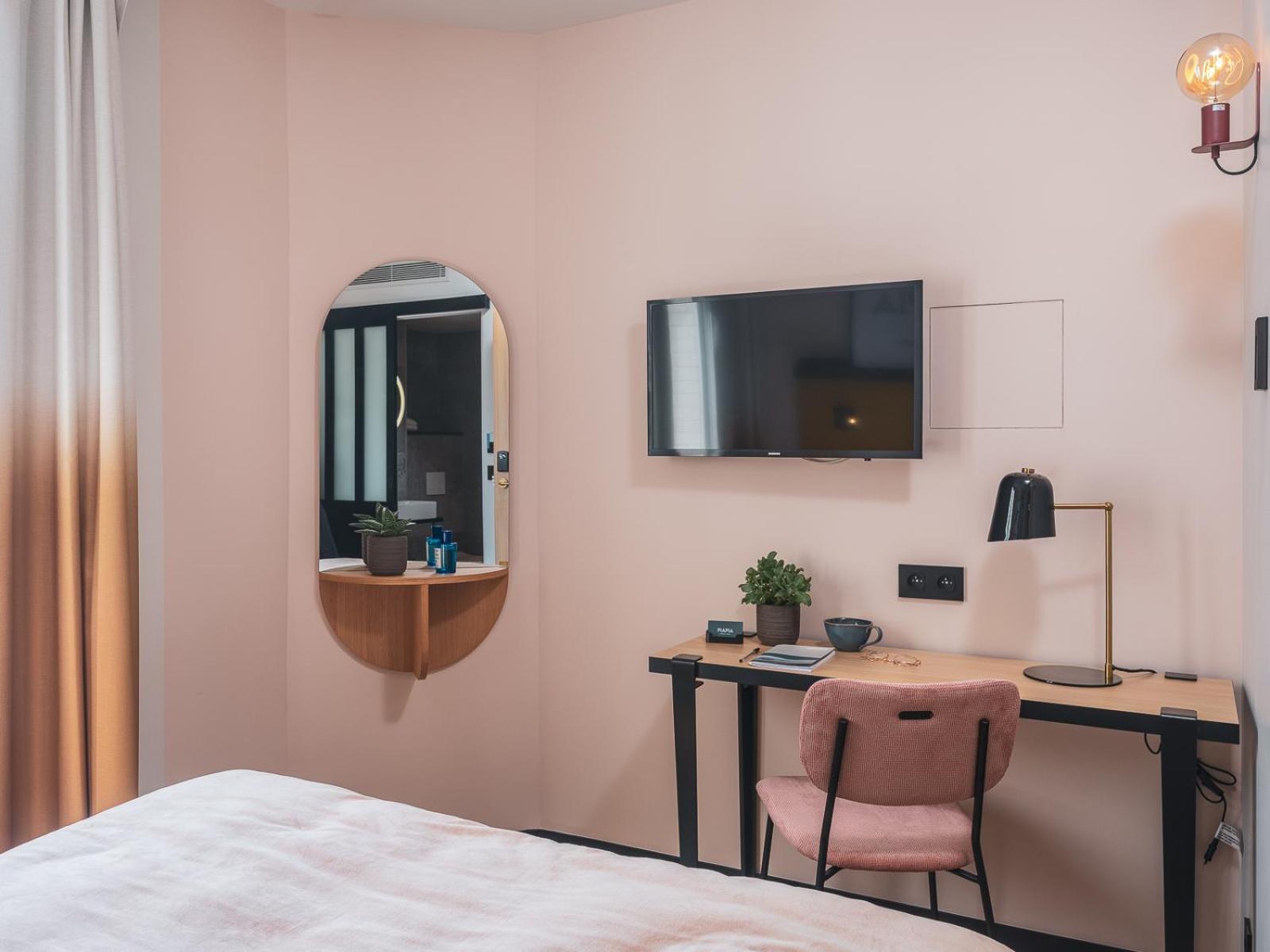 Classic Double Room