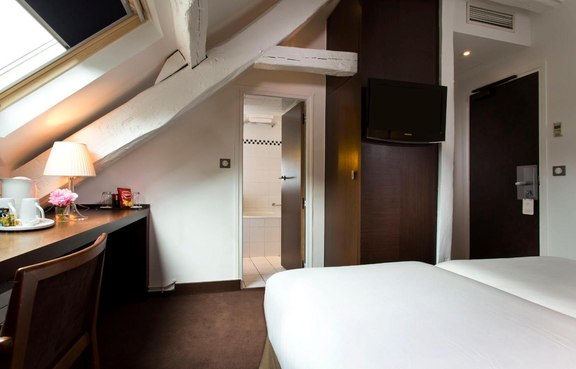 Twin Room,1208613664:JPEG