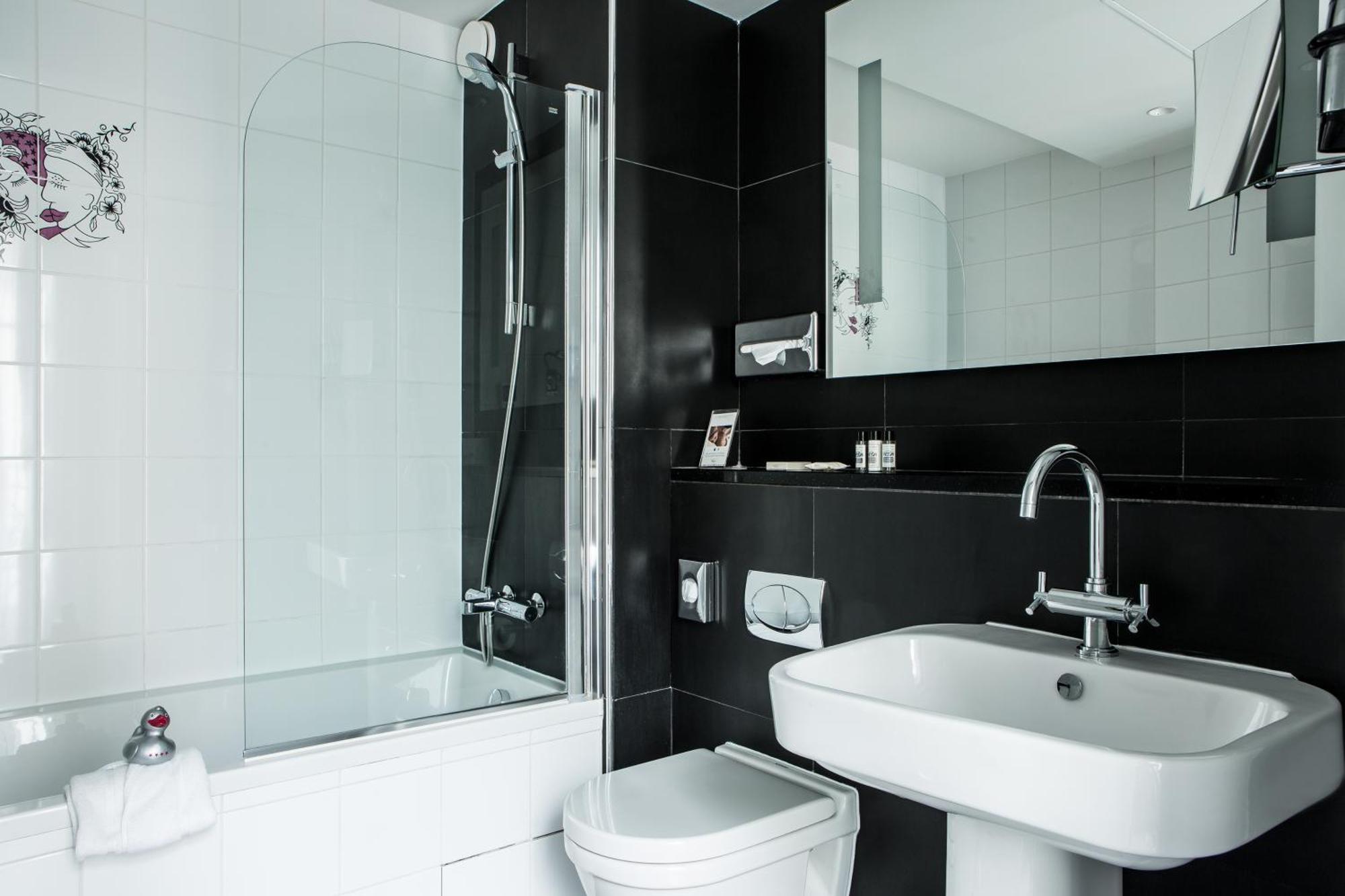 Classic Double or Twin Room