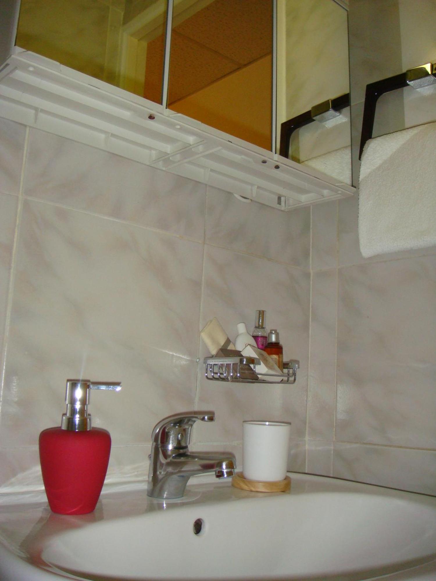 Standard Double Room,1425577855:JPEG