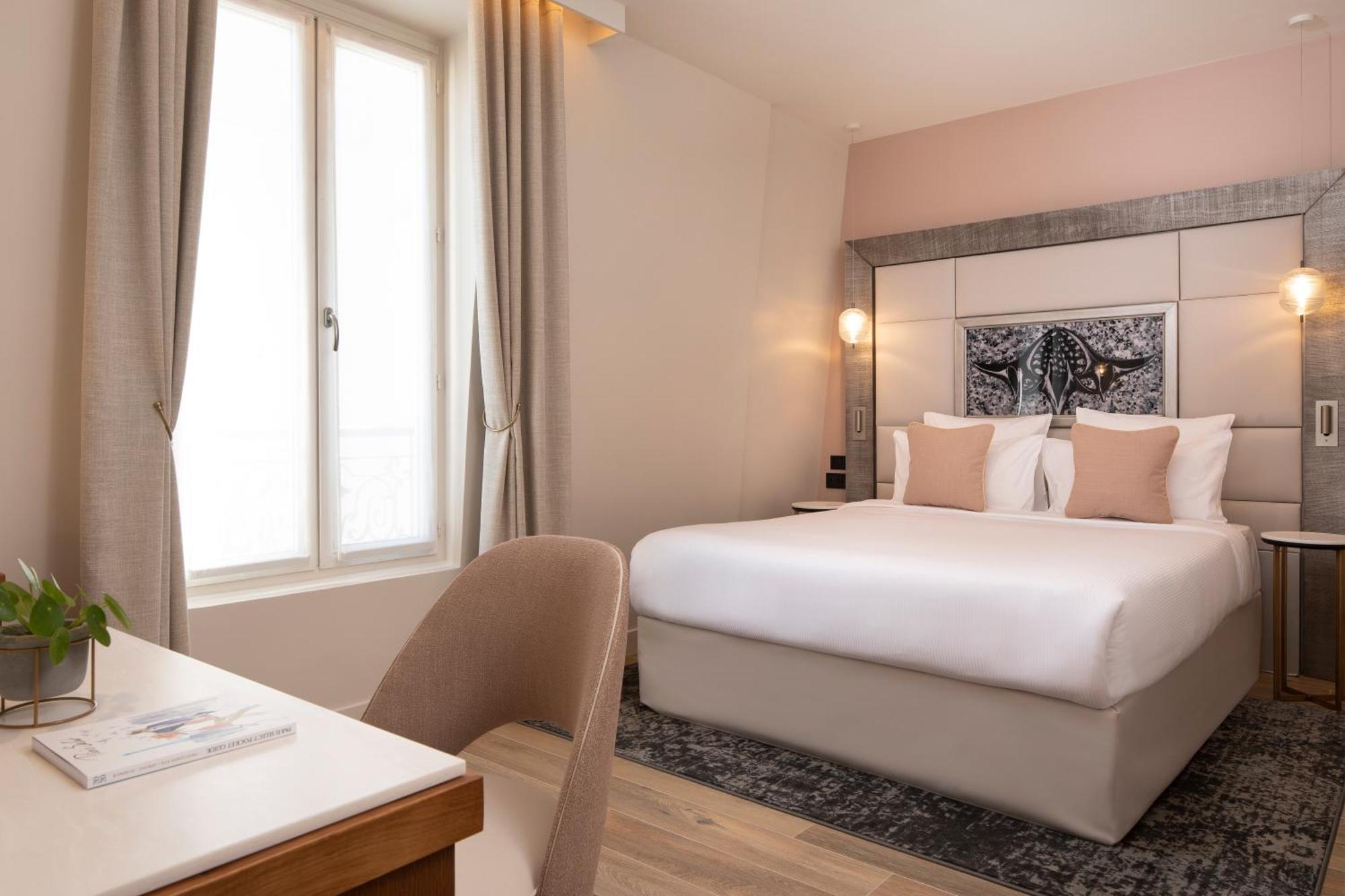 Executive Room Courtyard View