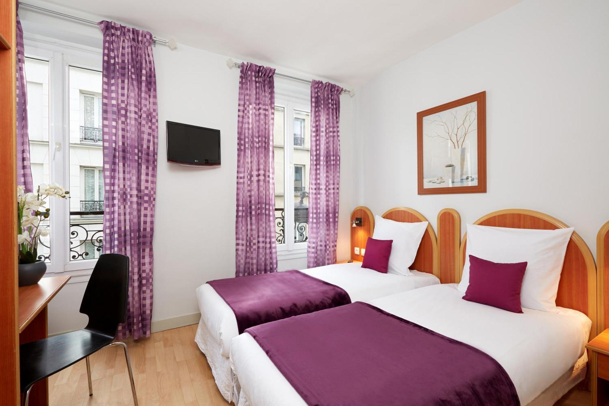 Twin Room,1215041152:JPEG