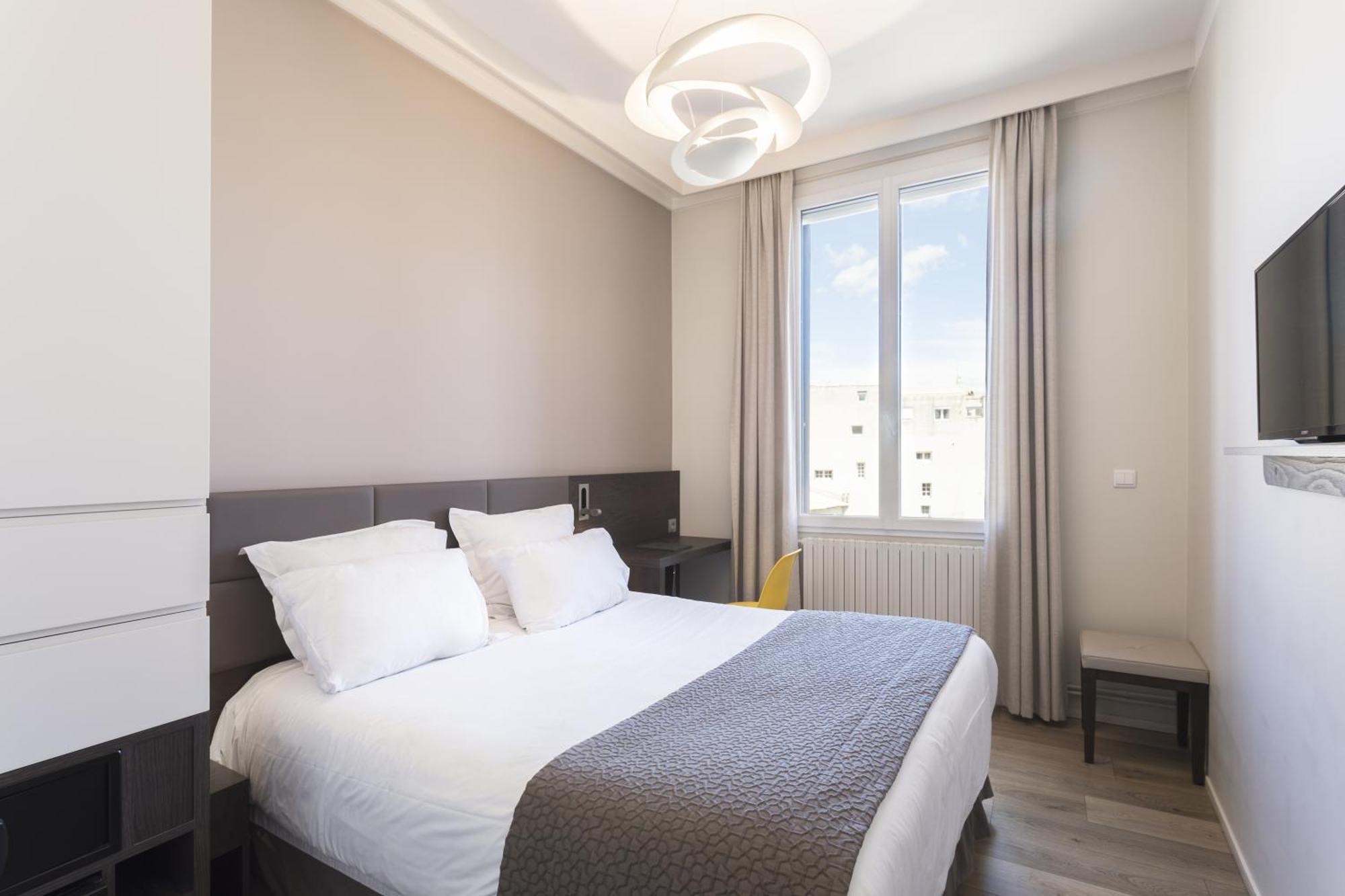 Classic Double Room
