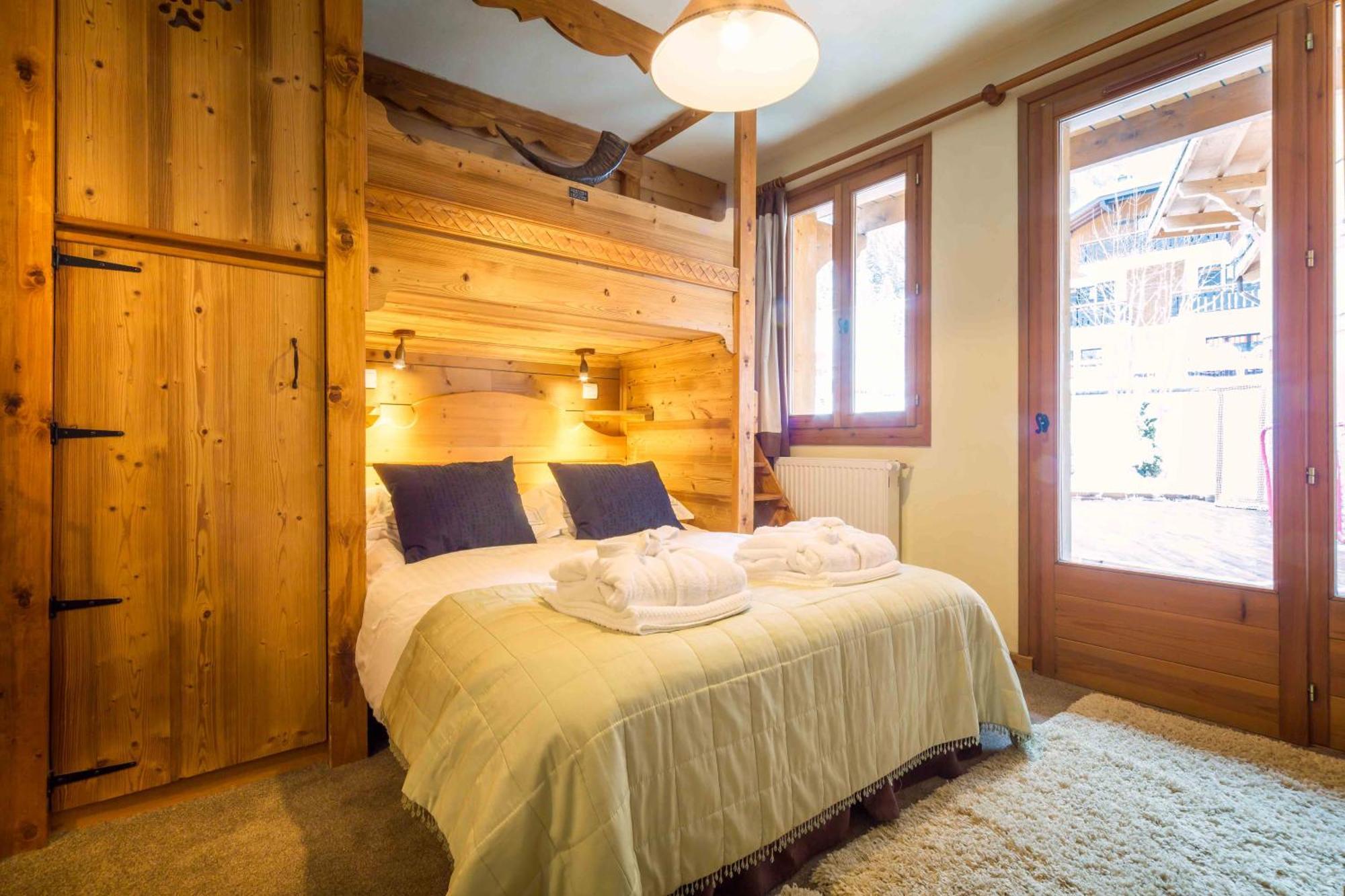 Two-Bedroom Suite,1215103273:JPEG