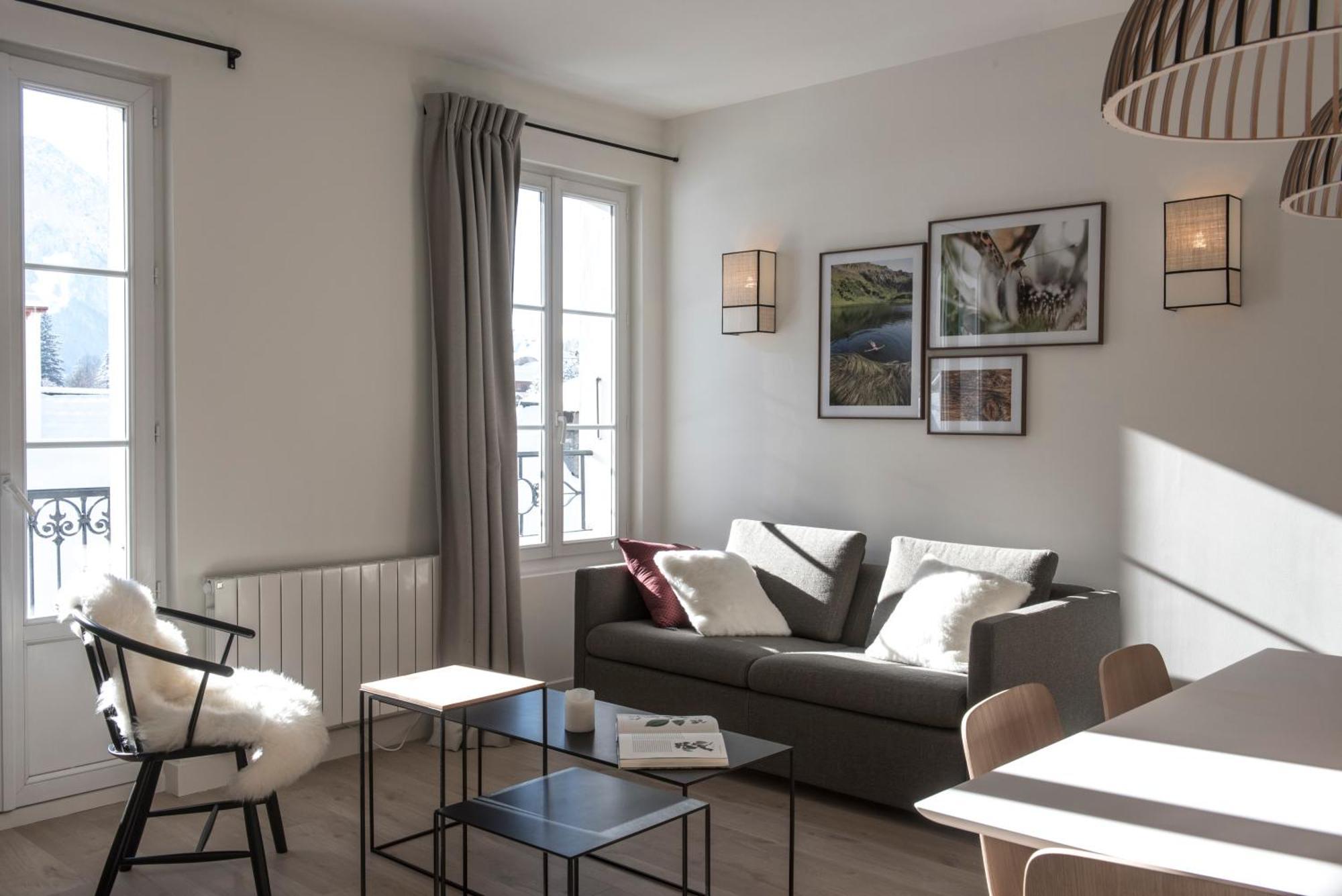 Family Two Bedroom Apartment Mont Blanc View Balcony