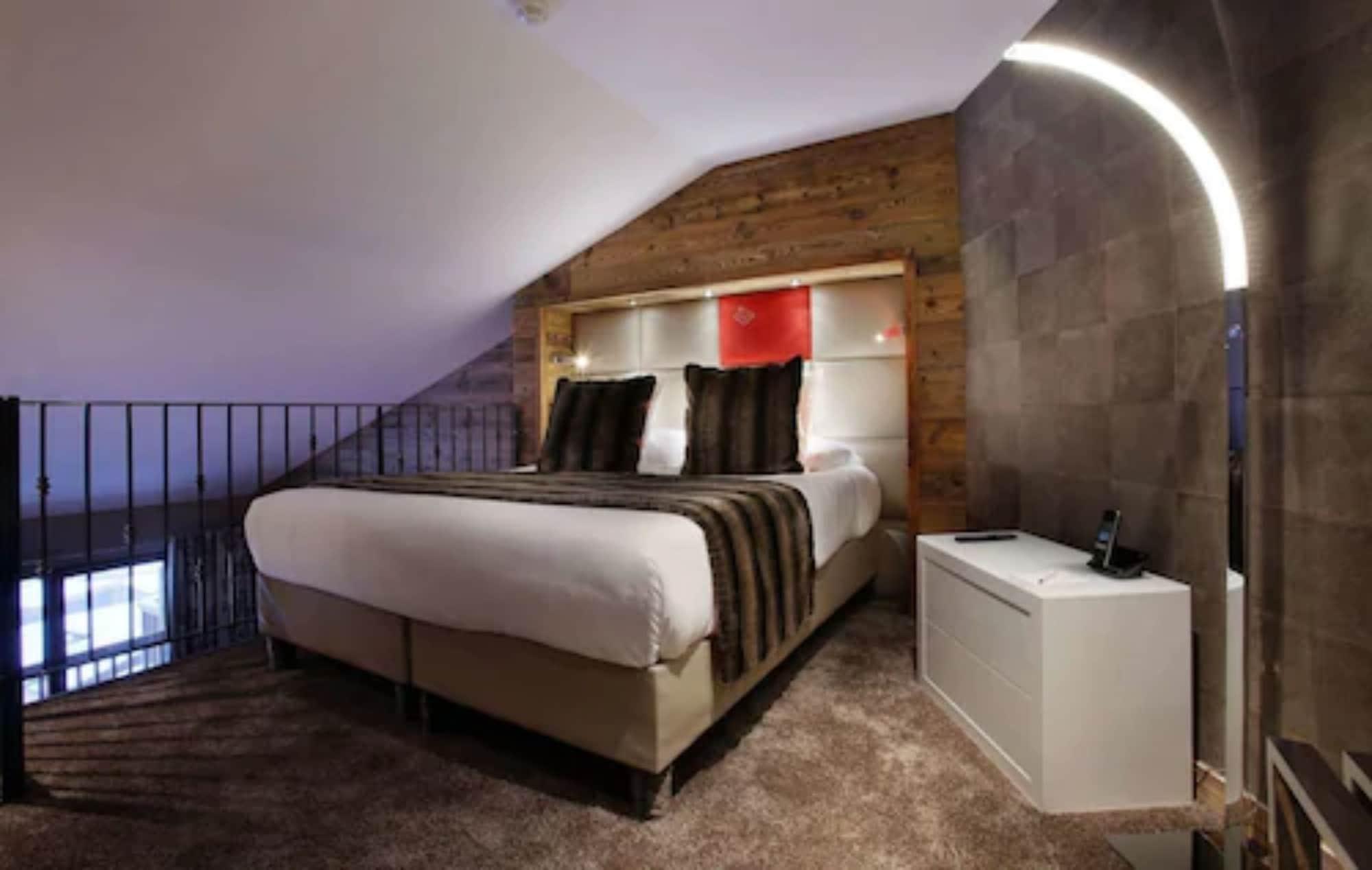 Junior Suite,1717625165:JPEG